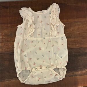 H&M Cream Floral Diaper Cover